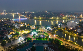 Việt Trì về đêm