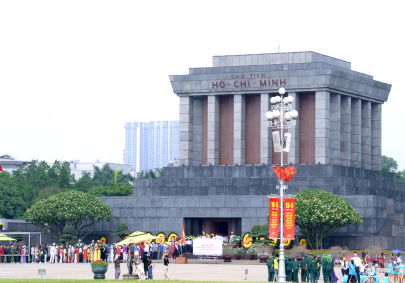 Legendary Hanoi city tour