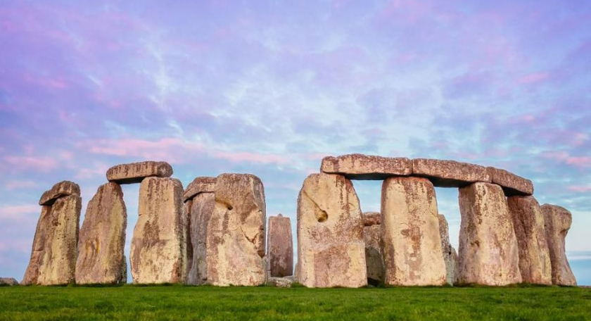 Bãi đá cổ Stone Henge 