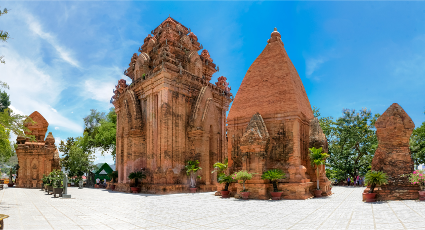 Tháp Bà Ponagar