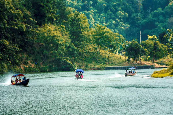 Tour miền Tây Nghệ An 2 ngày 1 đêm