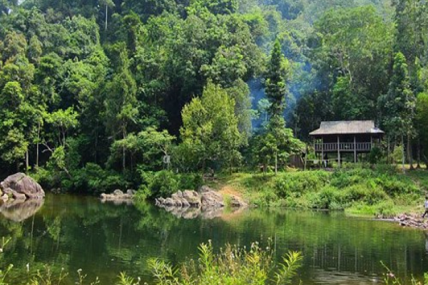 Bắc Giang - Rừng nguyên sinh Khe Rỗ - Khu bảo tồn thiên nhiên Tây Yên Tử - Hồ Khuôn Thần (Lục Ngạn) 