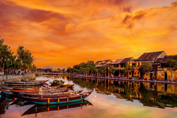 Tham quan chụp ảnh bình minh, hoàng hôn ở Hội An
